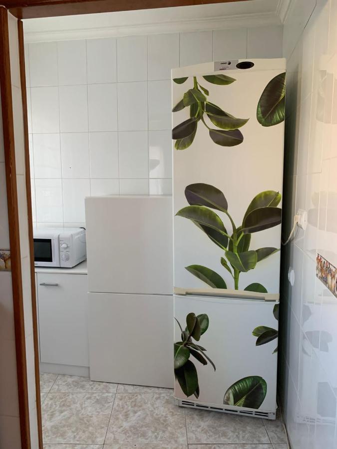 Agradable Adosado 3 Plantas Alteaヴィラ エクステリア 写真