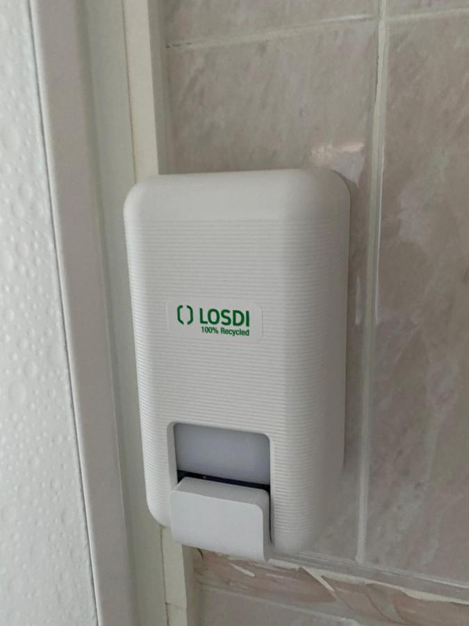Agradable Adosado 3 Plantas Alteaヴィラ エクステリア 写真